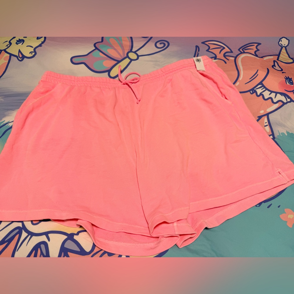 🫧🌸 BNWT NEON EDGE PINK SWEAT SHORTS 🌸🫧